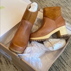 Women's Tan Leather Ankle Boots